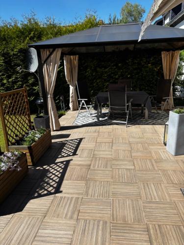 Rõdu/terrass, Ferienhaus am Friedenshain in Liepe