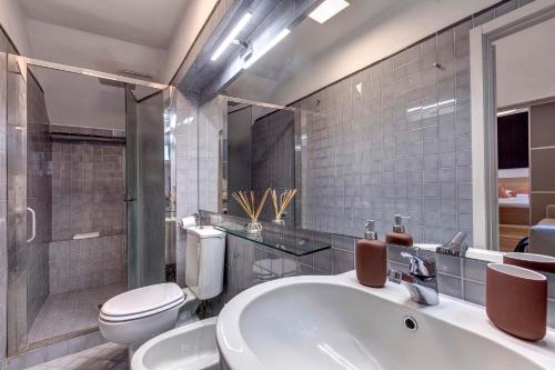 Gramsci Apartment by Mamo Florence - image 13