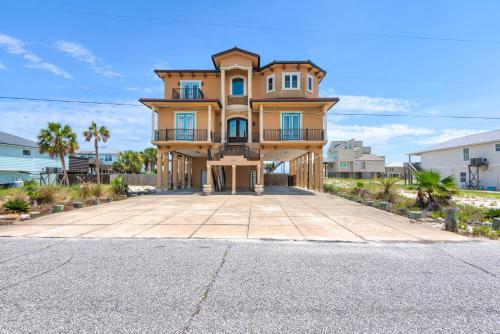 Fathom Resort by Gulf Coast Getaways, Pensacola Beach