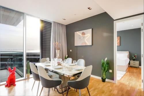 Livbnb-Luxurious Bluewaters 2B Suite with Sea Views, Dubai (foto 8)