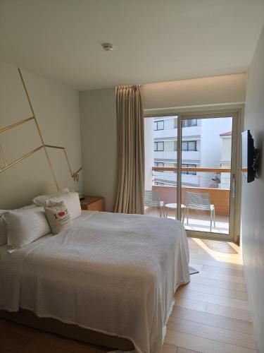 Double Room with Balcony and Acropolis View