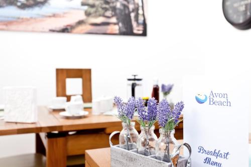 Avon Beach Bed & Breakfast - image 10