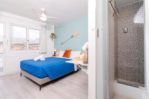 Hostel Neon Tenerife Room Type - Deluxe Double Room with Balcony