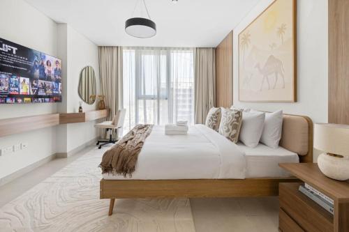 41st-Floor 2BR with World's Highest Running Track - main image