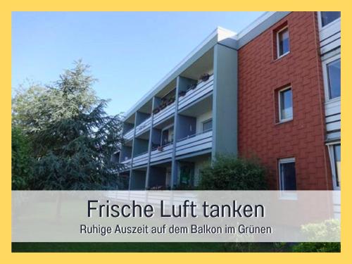 Fewos-Bremerhaven, Ferienwohnung "Lilie" in Geestland-Langen, ideal für Familien & Homeoffice - WLAN & kostenlose Fahrräder - 3 Zimmer, Balkon - nahe Bremerhaven in Geestland, Deutschland