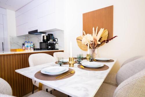 Elegant 1BR with High Rise JVC - image 10