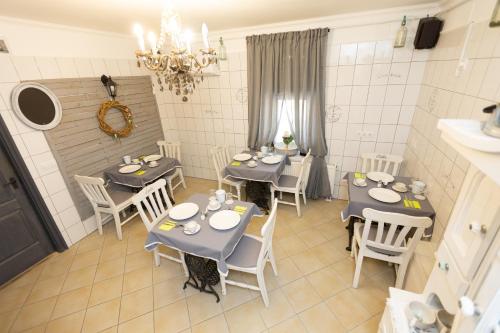 Videki Porta in Herend