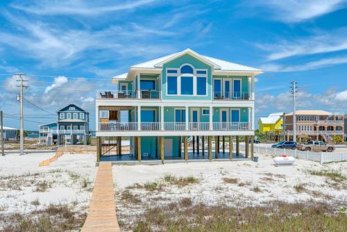 The Pelican Dive by Gulf Coast Getaways