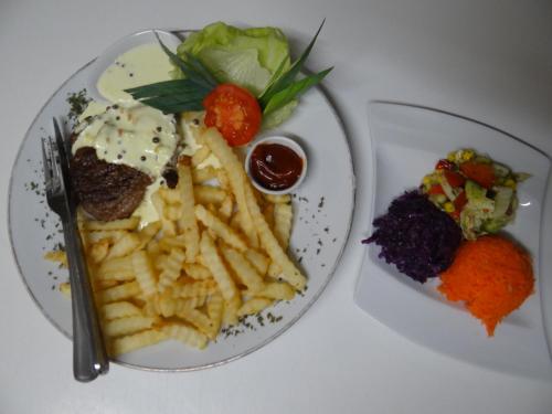 餐厅, 塞克瓦纳酒店 (Hotel Sekwana) in 琴斯托霍瓦