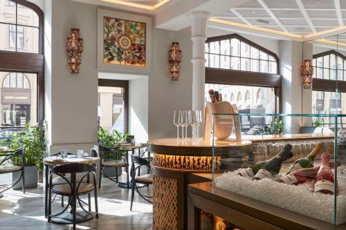 Vier Jahreszeiten Kempinski München - image 2