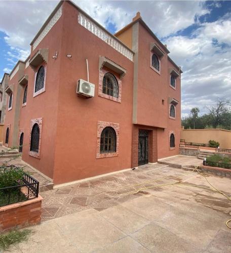 Vue extérieure, Dar Ezzaouiya in Ouzoud