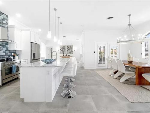 NEW LISTING! Sunshine Retreat!! - image 3