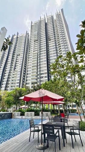 KL North 5-15Mins to Bt Caves MontKiara KLCC Mitec Kuala Lumpur