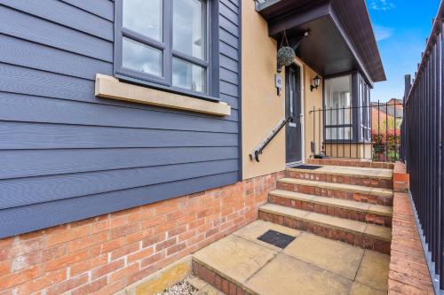 ทัศนียภาพภายนอกโรงแรม, 247 Serviced Accommodation in Telford 4BR House in ลอว์ลีย์