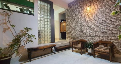 Lobby, The LYNMAR HOMESTAY at Mawkynroh near Shillong Airport