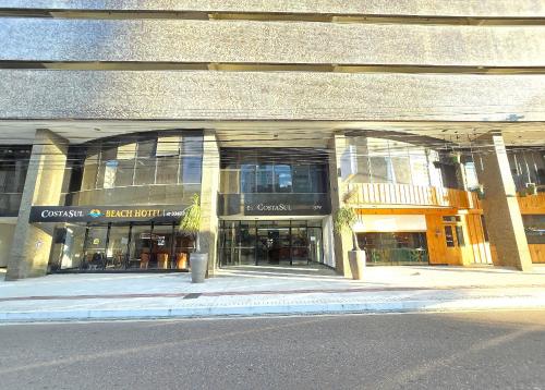 Apartment with Balcony image 2