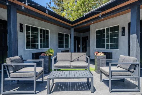 外部景觀, 蒙特雷衝浪旅館 (Monterey Surf Inn) in 蒙特雷市中心