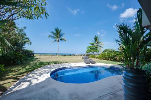 Сад, Beachfront2 bed 2 bathPortreroFlamigo-Marina in Потреро