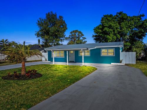 The Blue River House