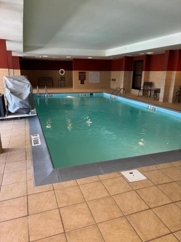 Hampton Inn Lafayette - image 6