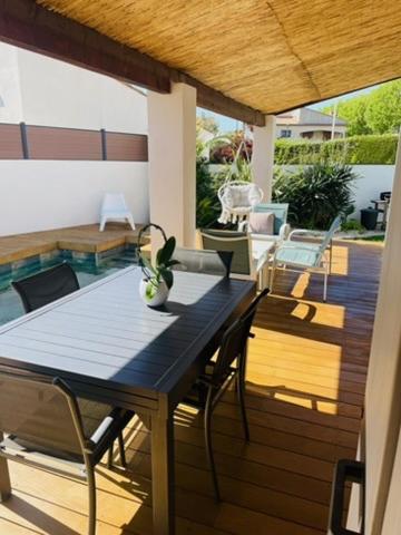 Villa avec piscine proche de la plage in Perols