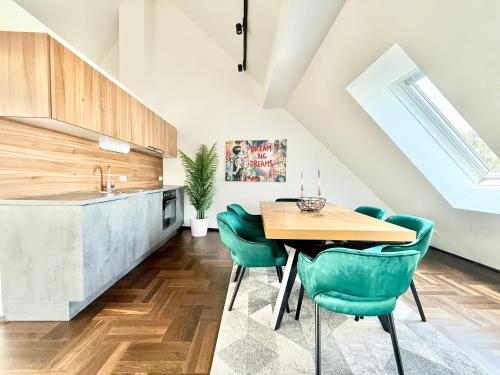 Penthouse Wien mit Parkplatz und Balkon in Wien, Österreich