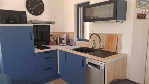 Logement neuf à 2 pas du lac (Logement neuf a 2 pas du lac) in La Bridoire