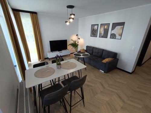 Widokowy Apartament z garażem w Rumi - blisko Gdynia
