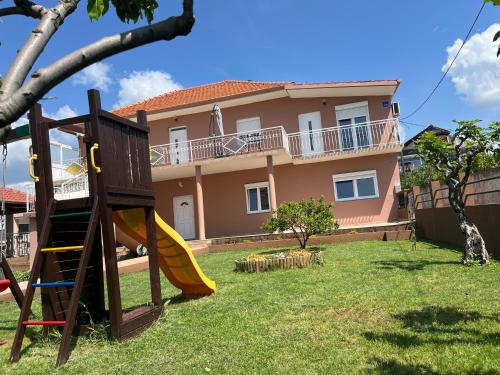 Apartmani Dubravka 1