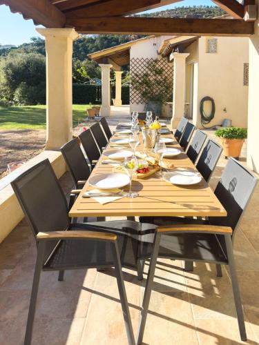 Exclusive Authentic Riviera Villa - Private Pool, Petanque Court, Panoramic Mediterranean Sea & Este in Antheor