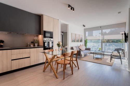 Enjoy the Space 2BR 2BA Parque Araucano Sector