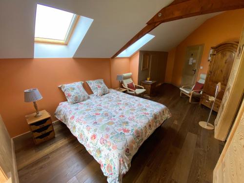 Double Room with Private Bathroom