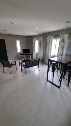 One-Bedroom House image 10