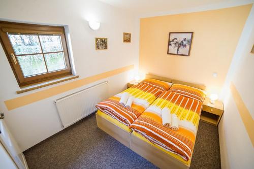 Family Two-Bedroom Apartment image 9
