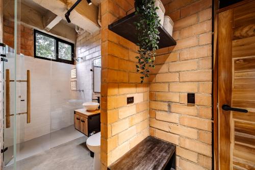 ฝักบัว, Otalu Suites in เอสตาดิโอ