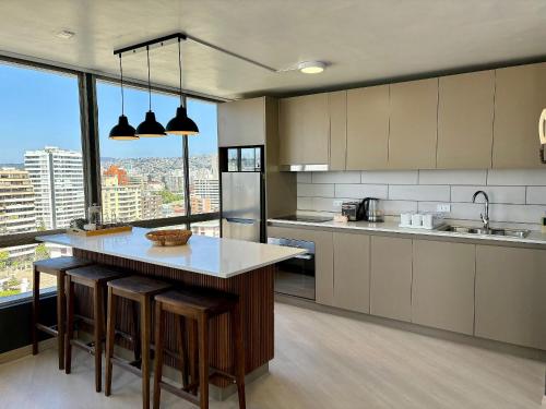 Depto remodelado, gran ubicación y vista al mar