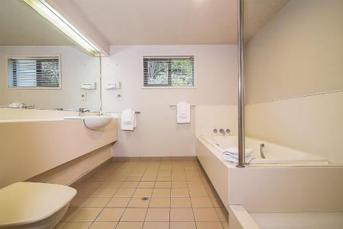 Paihia Pacific Resort Hotel Room Type - Superior Queen Room