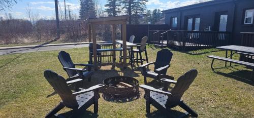 Willard Munger Inn 4