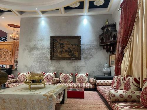 Exclusive Villa Privée 5 Chambres Route de L Ourika - main image