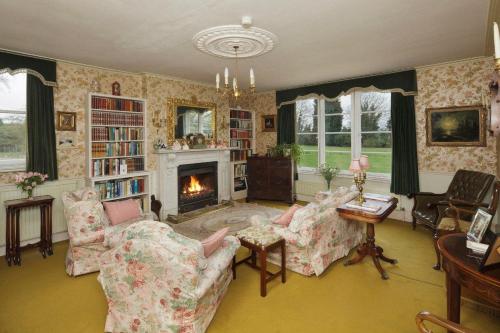 Haughley House - main image