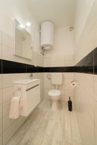 Apartment Kampor 15310a - image 9