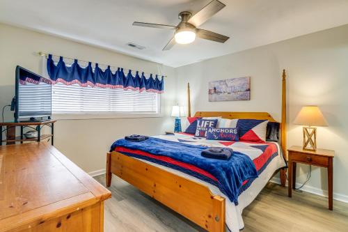 Resort Condo with Pool Access on Smith Mountain Lake - image 9