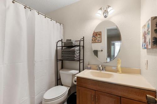 Swim at Barton, Sleeps 14 near Zilker, Downtown, Austin (foto 10)