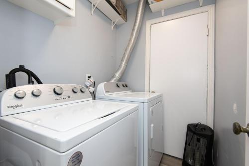 Spacious 3 Bedroom 2 Bathroom Apartment with Free Onsite Parking, Los Angeles (fotografie 4)