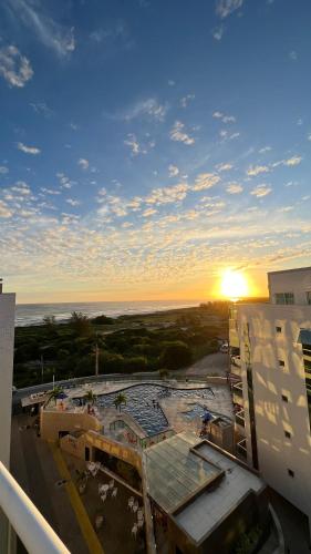 Three-Bedroom Apartment with Sea View image 3