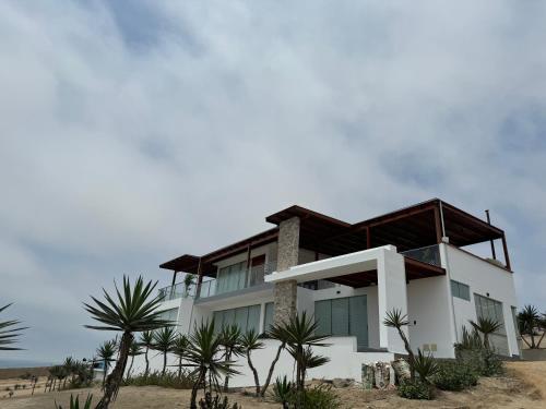 Casa de campo con vista al mar