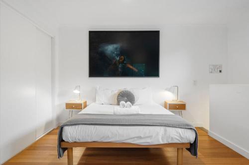 Beach Days & Bondi Ways Getaway on Watson - image 3