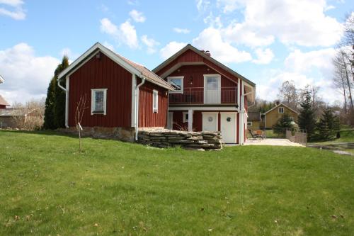 Nolgårdens Turistboende - Accommodation - Ugglum