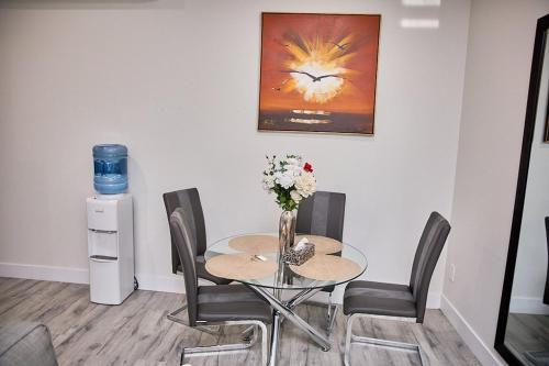 Facilities, Brand-new three bedroom guest suite in the desirable neighbourhood in Prince George (BC)