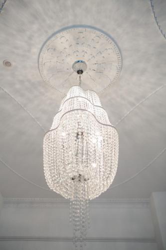 Edinburgh Castle Apartments - image 7